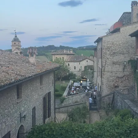 Comfortable Apartment In Castell'Arquato Of 80 M²