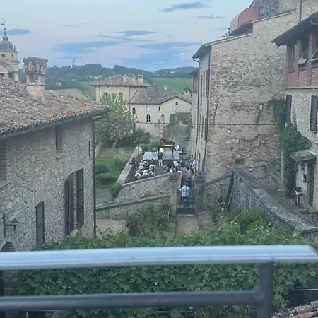 Comfortable Apartment In Castell'Arquato Of 80 M² アパート CastellʼArquato