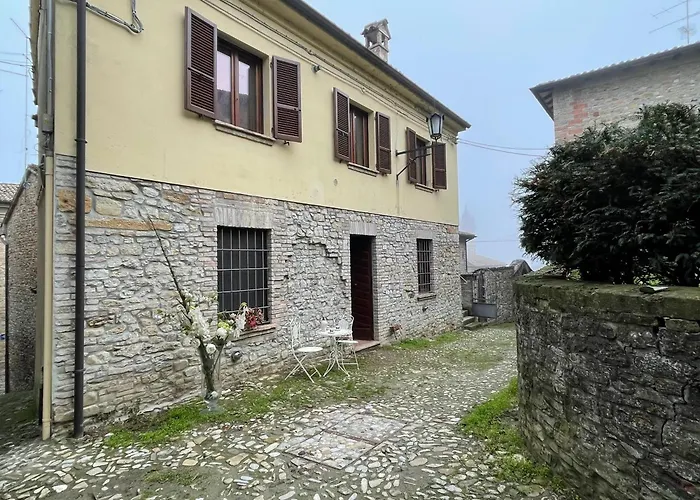 Comfortable Apartment In Castell'Arquato Of 80 M² *